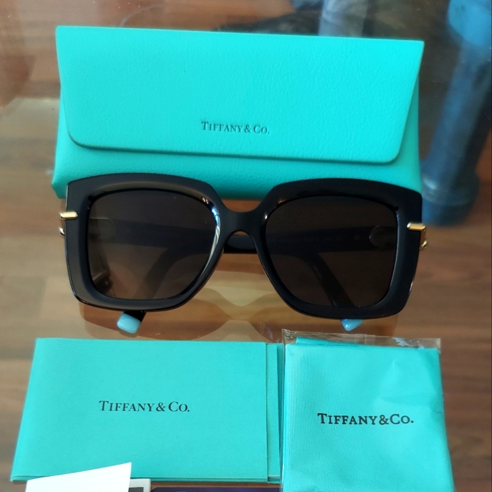 Tiffany & co women's designer oversized sunglasses